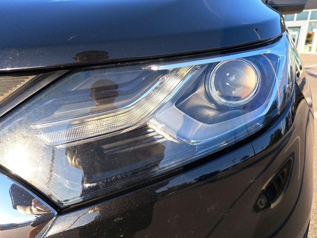 used 2020 Chevrolet Equinox car, priced at $16,123