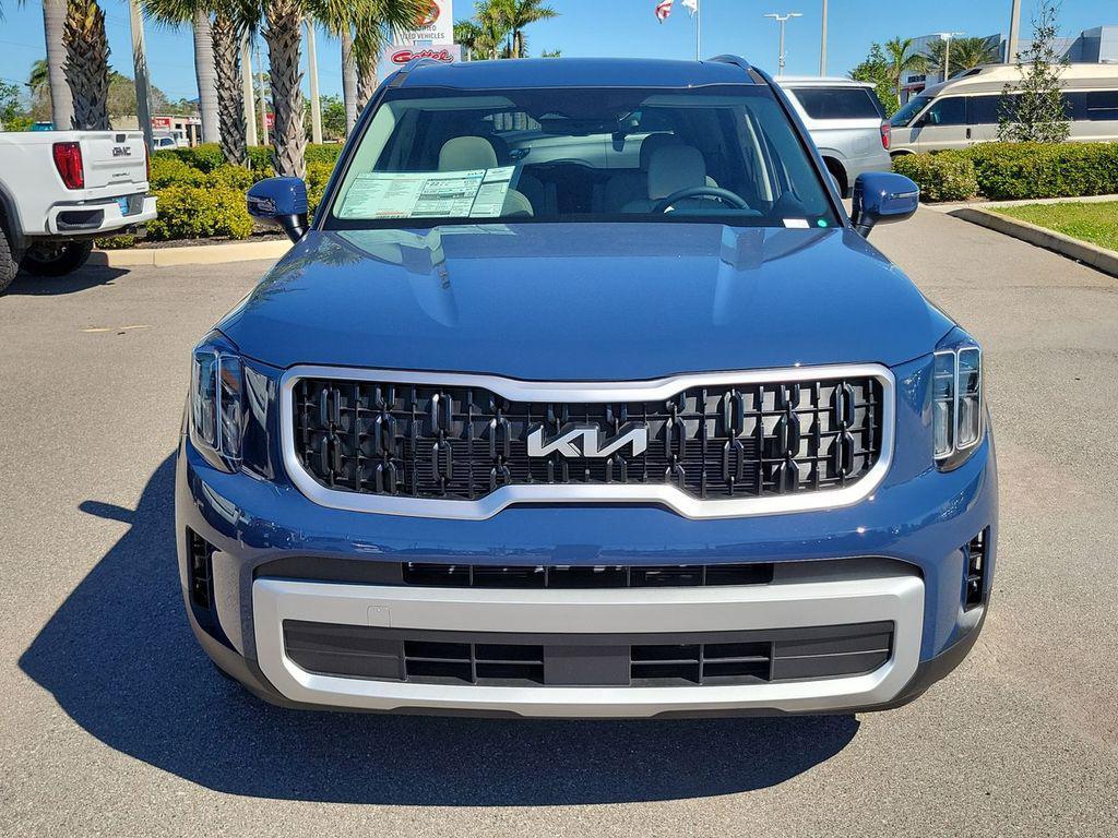 new 2025 Kia Telluride car, priced at $43,643