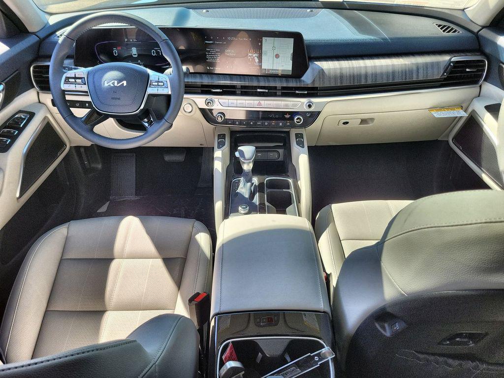 new 2025 Kia Telluride car, priced at $43,643