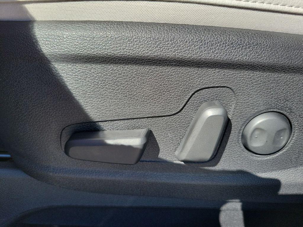 new 2025 Kia Telluride car, priced at $43,643