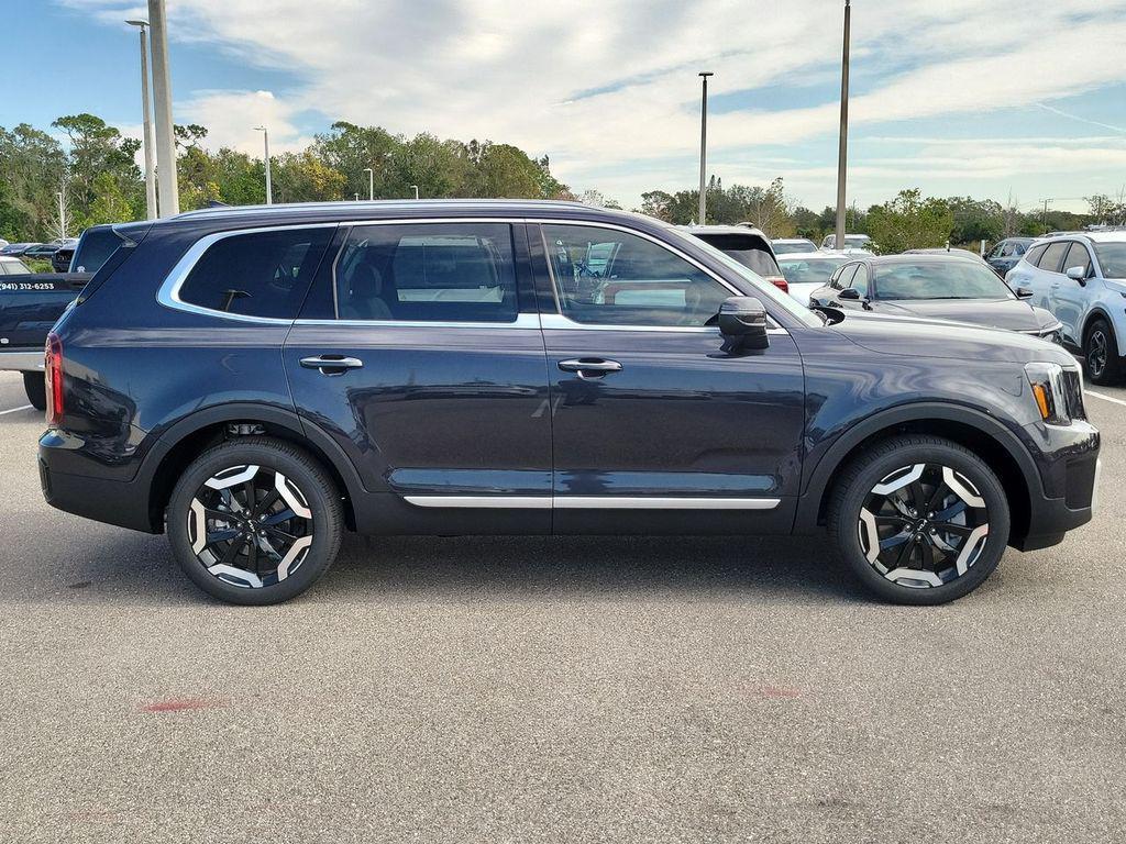 new 2025 Kia Telluride car, priced at $39,848