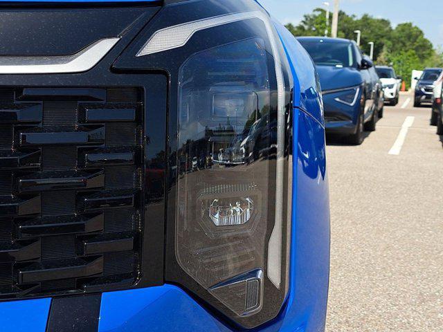 new 2026 Kia Sportage car, priced at $33,072