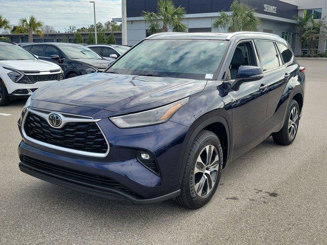 used 2021 Toyota Highlander car, priced at $24,019