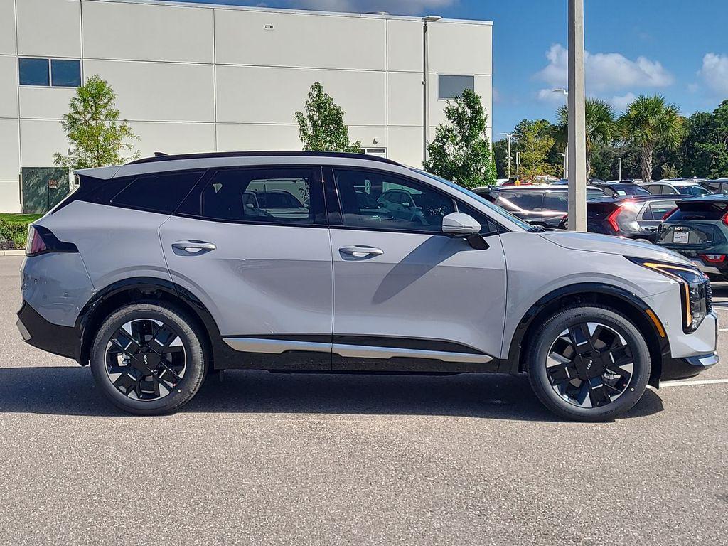 new 2026 Kia Sportage Hybrid car, priced at $40,227