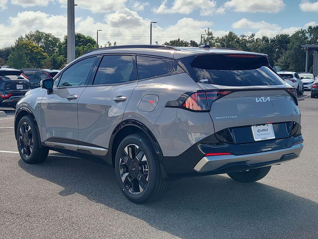 new 2026 Kia Sportage Hybrid car, priced at $40,227