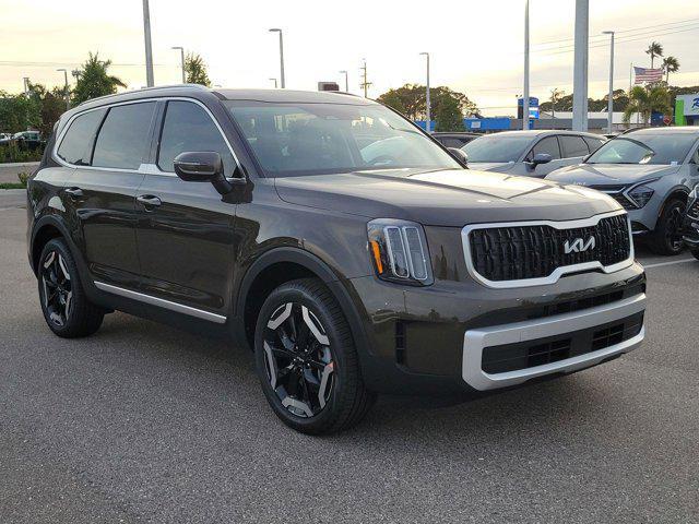 new 2025 Kia Telluride car, priced at $42,717