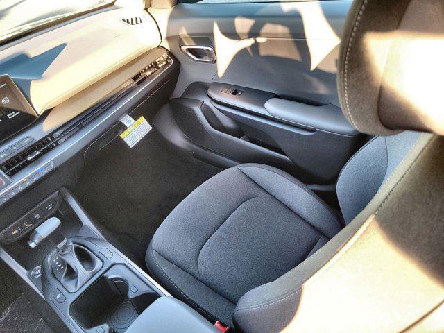 new 2025 Kia K4 car, priced at $23,123