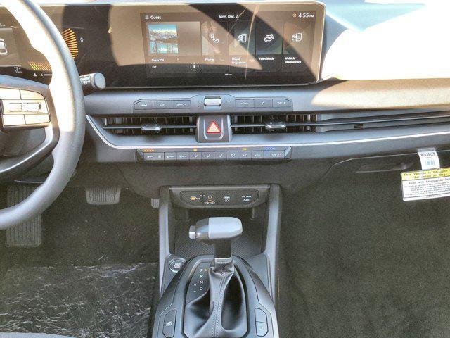 new 2025 Kia K4 car, priced at $23,123