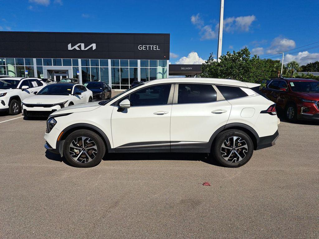 used 2023 Kia Sportage Hybrid car, priced at $16,266