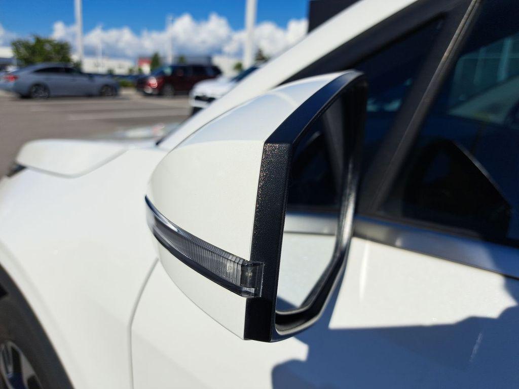 used 2023 Kia Sportage Hybrid car, priced at $16,266