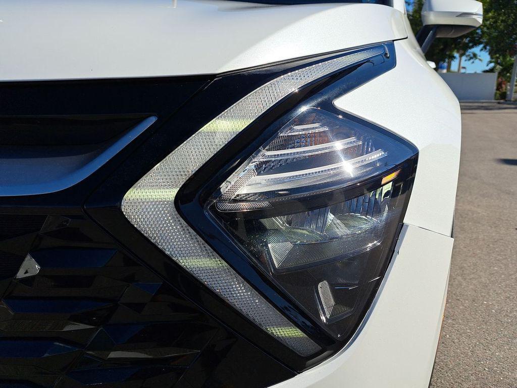 used 2023 Kia Sportage Hybrid car, priced at $16,266