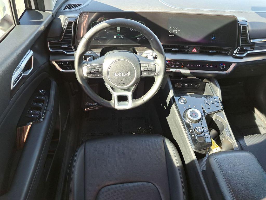 used 2023 Kia Sportage Hybrid car, priced at $16,266