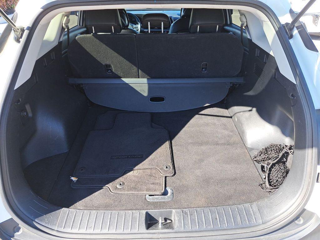 used 2023 Kia Sportage Hybrid car, priced at $16,266