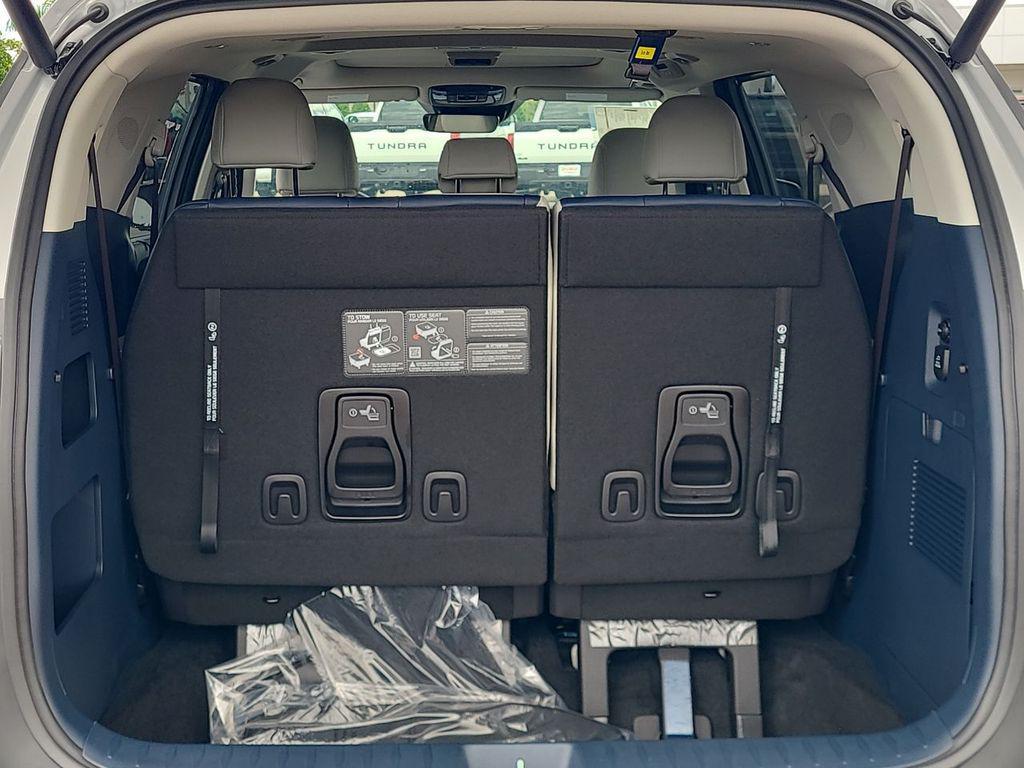 new 2026 Kia Carnival car, priced at $46,361