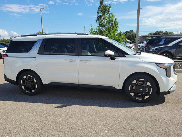 new 2025 Kia Carnival car, priced at $43,045