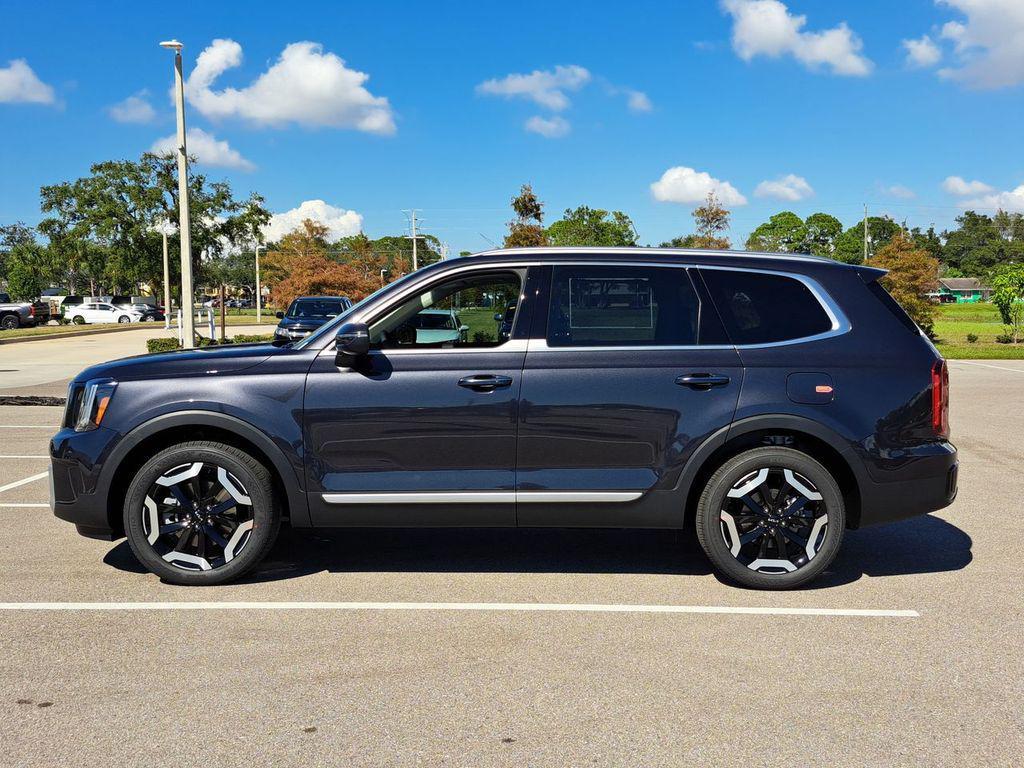 new 2025 Kia Telluride car, priced at $39,720