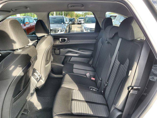 new 2025 Kia Sorento car, priced at $32,419