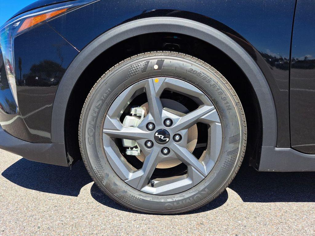 new 2025 Kia K4 car, priced at $22,859