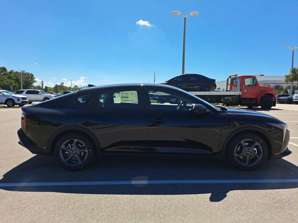 new 2025 Kia K4 car, priced at $22,859
