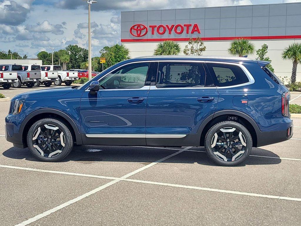 new 2025 Kia Telluride car, priced at $43,305