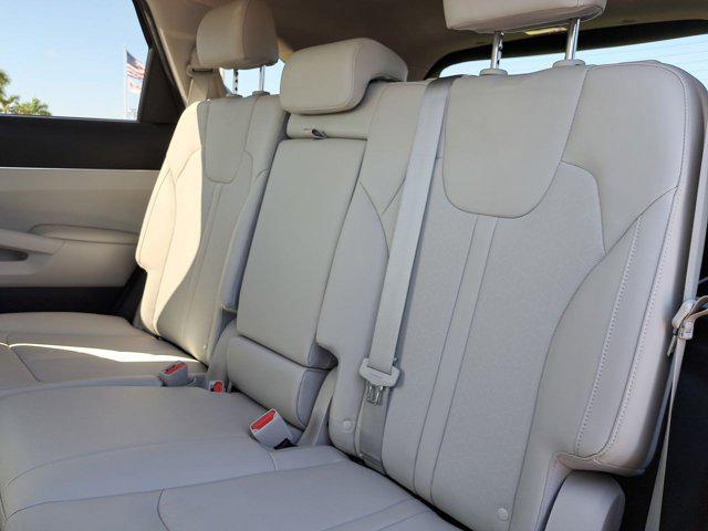 used 2023 Kia Sorento car, priced at $27,410