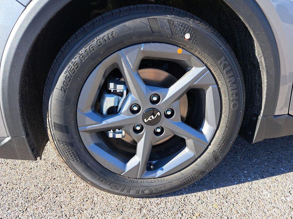 new 2025 Kia K4 car, priced at $22,771