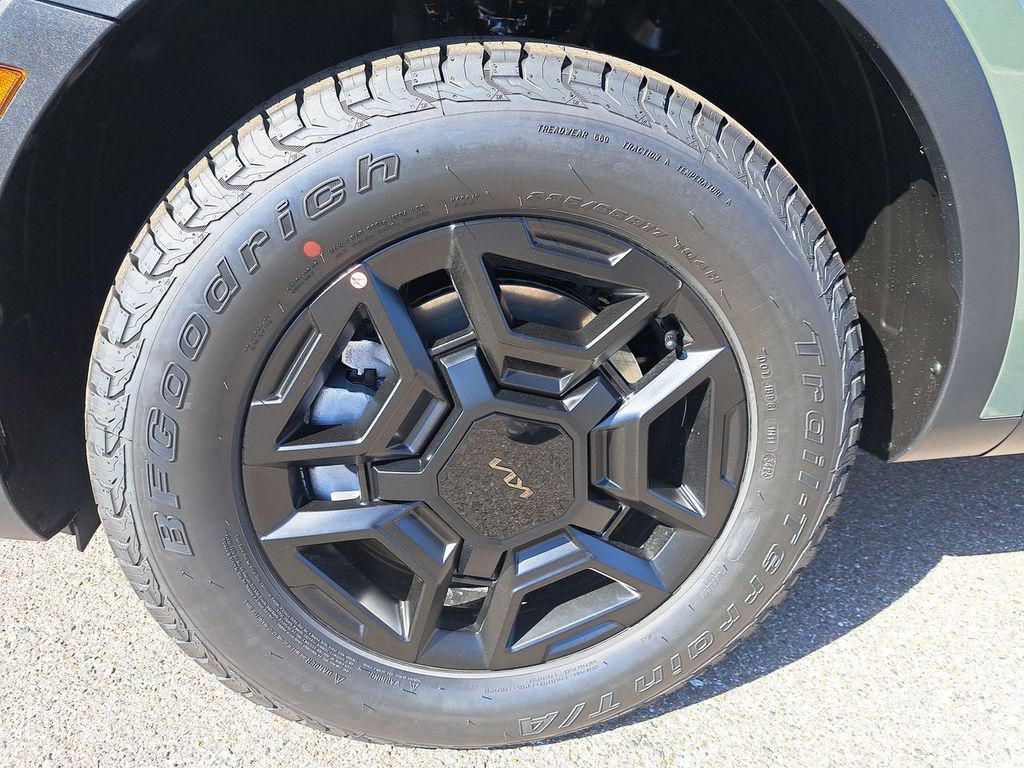 new 2026 Kia Sorento car, priced at $46,305