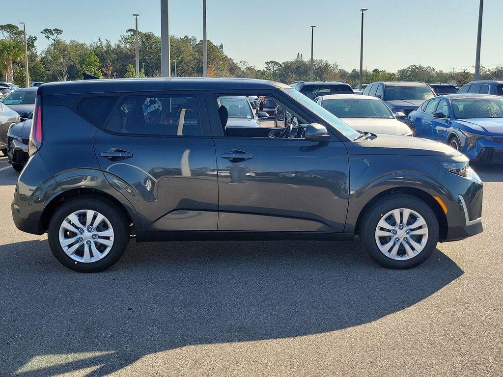 new 2025 Kia Soul car, priced at $20,641