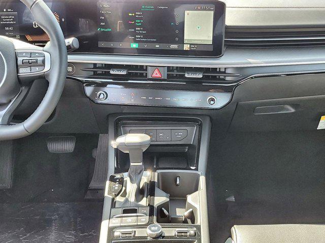 new 2025 Kia K5 car, priced at $29,930