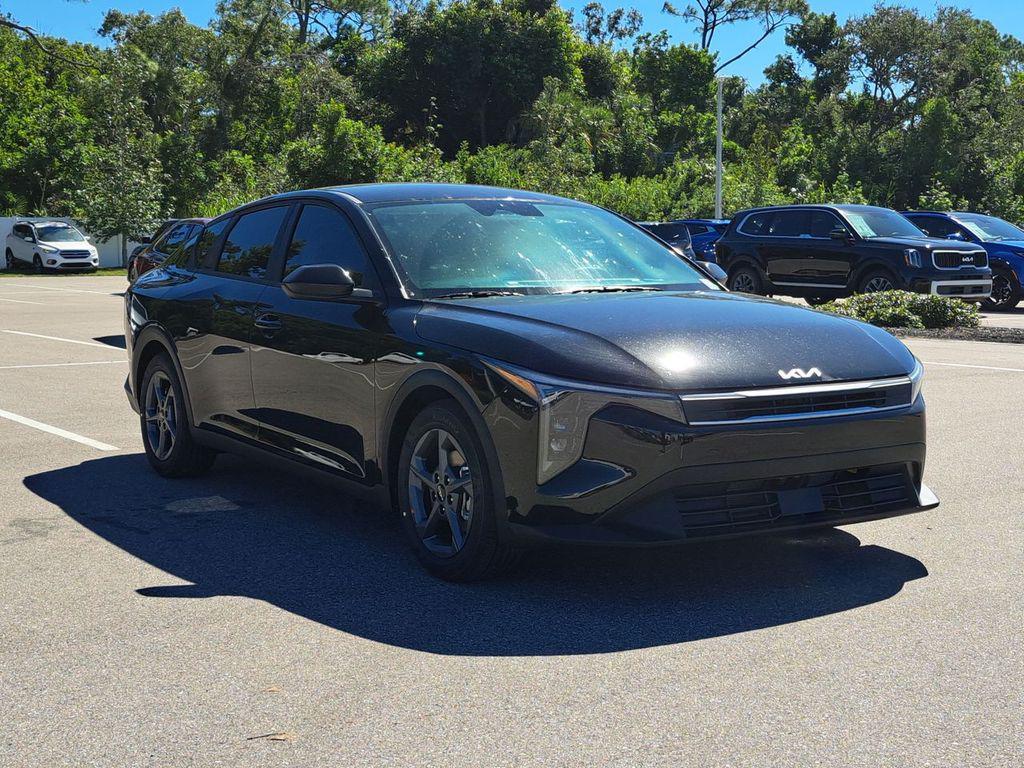new 2025 Kia K4 car, priced at $22,859
