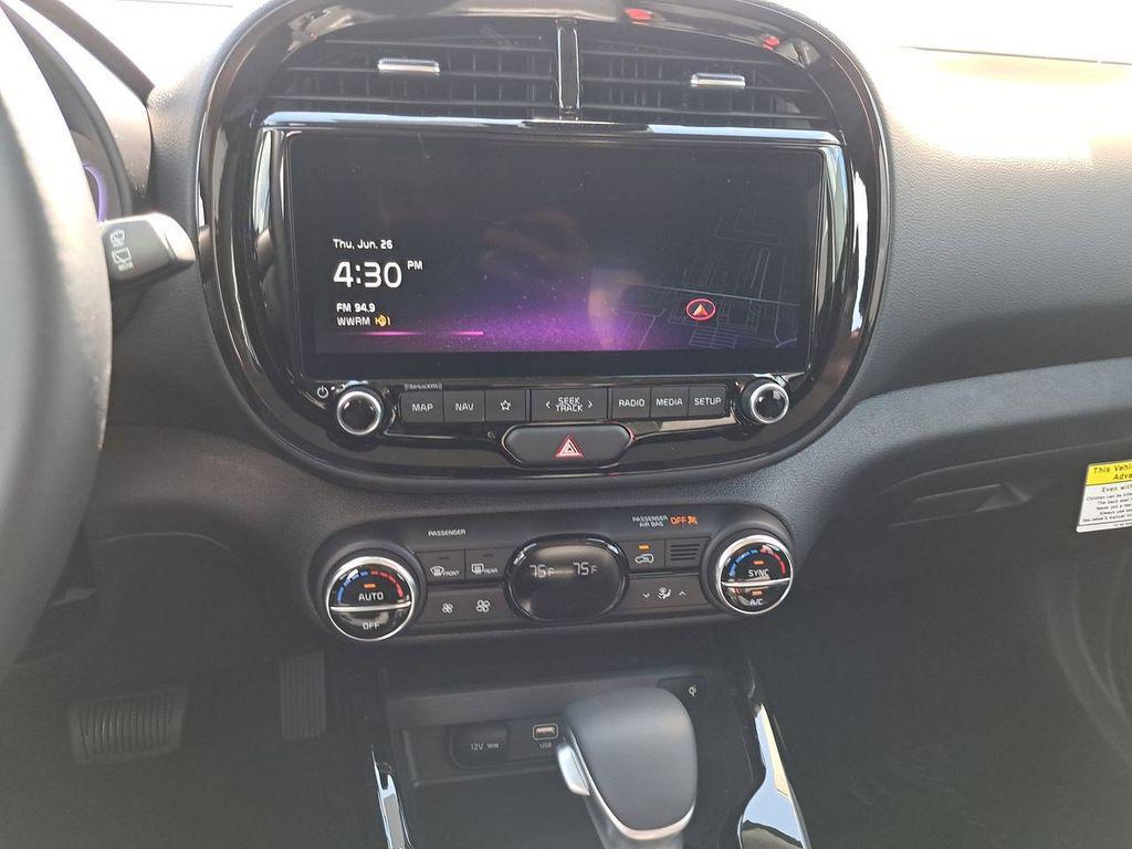 new 2025 Kia Soul car, priced at $25,160