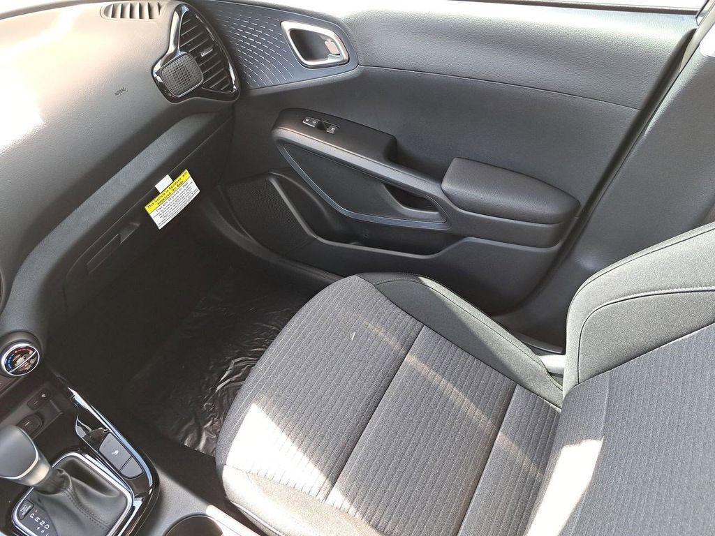 new 2025 Kia Soul car, priced at $25,160