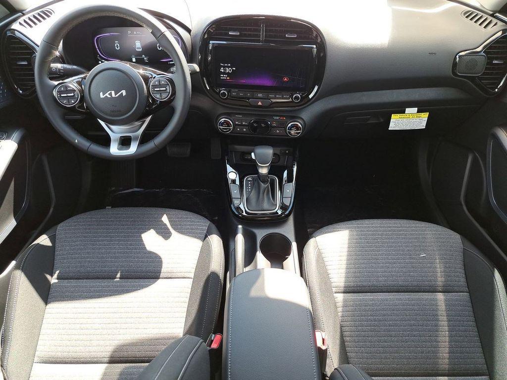 new 2025 Kia Soul car, priced at $25,160