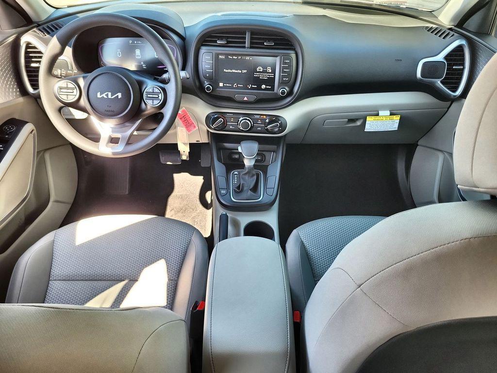 new 2025 Kia Soul car, priced at $20,688