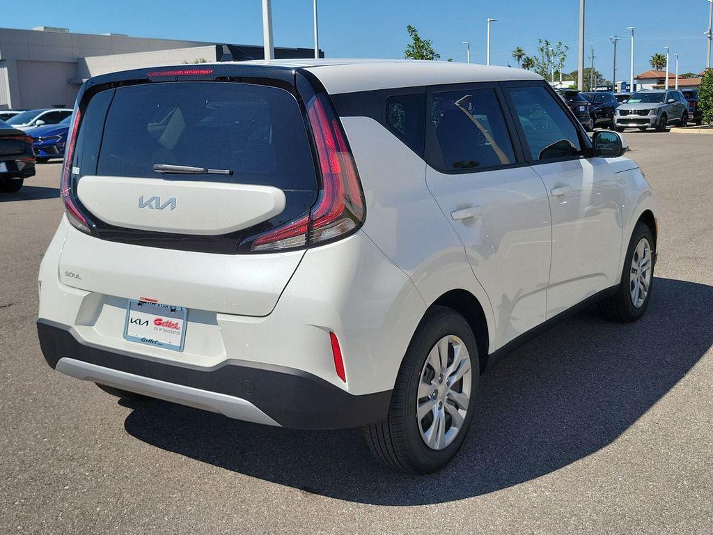 new 2025 Kia Soul car, priced at $20,688