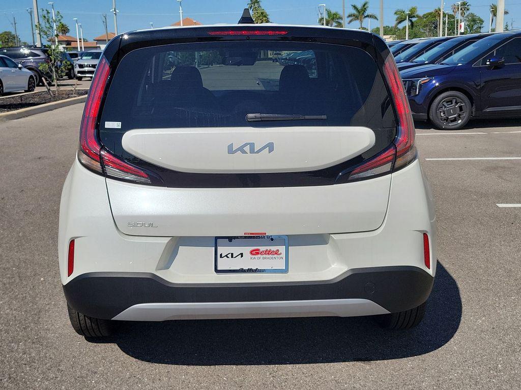 new 2025 Kia Soul car, priced at $20,688