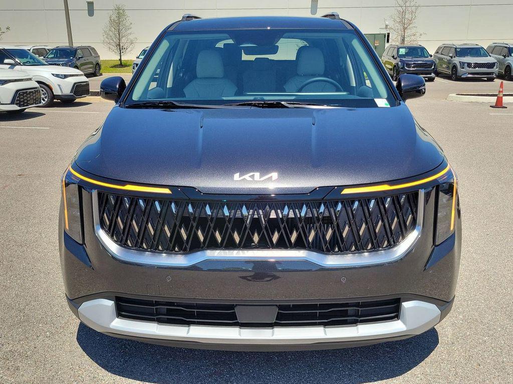 new 2025 Kia Carnival Hybrid car, priced at $39,080