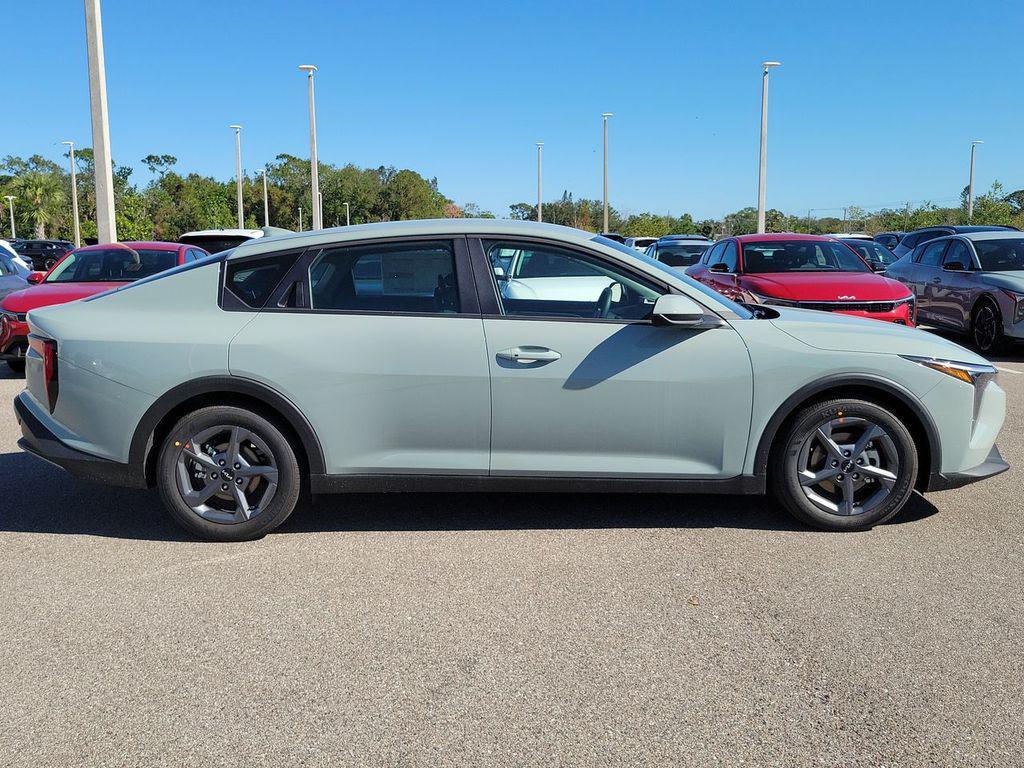 new 2025 Kia K4 car, priced at $22,669
