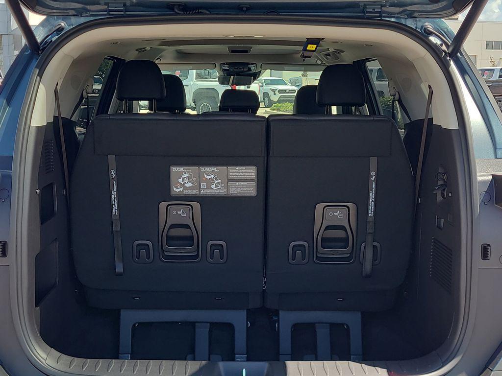 new 2026 Kia Carnival car, priced at $46,492