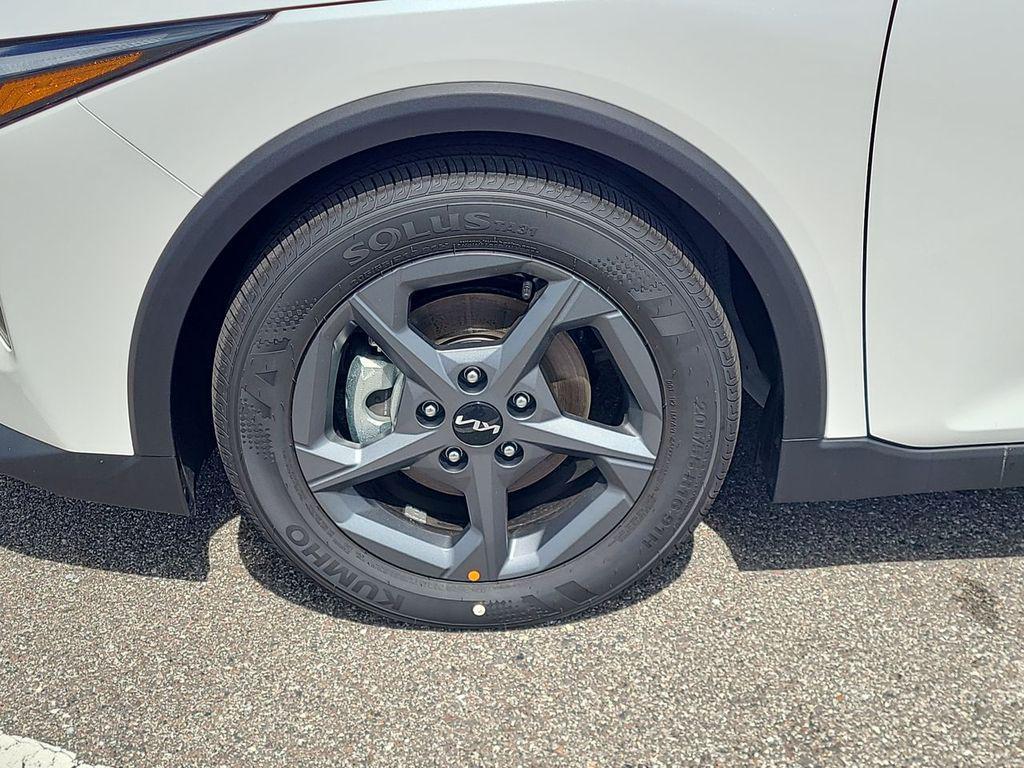 new 2025 Kia K4 car, priced at $23,227