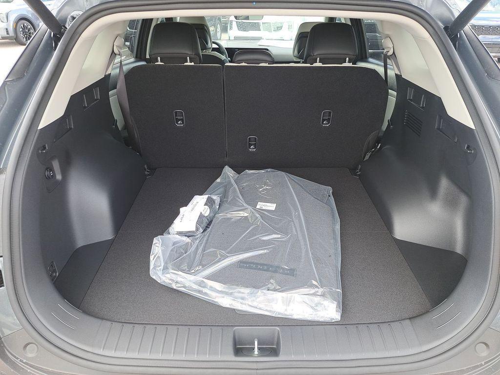 new 2026 Kia Sportage Hybrid car, priced at $33,689