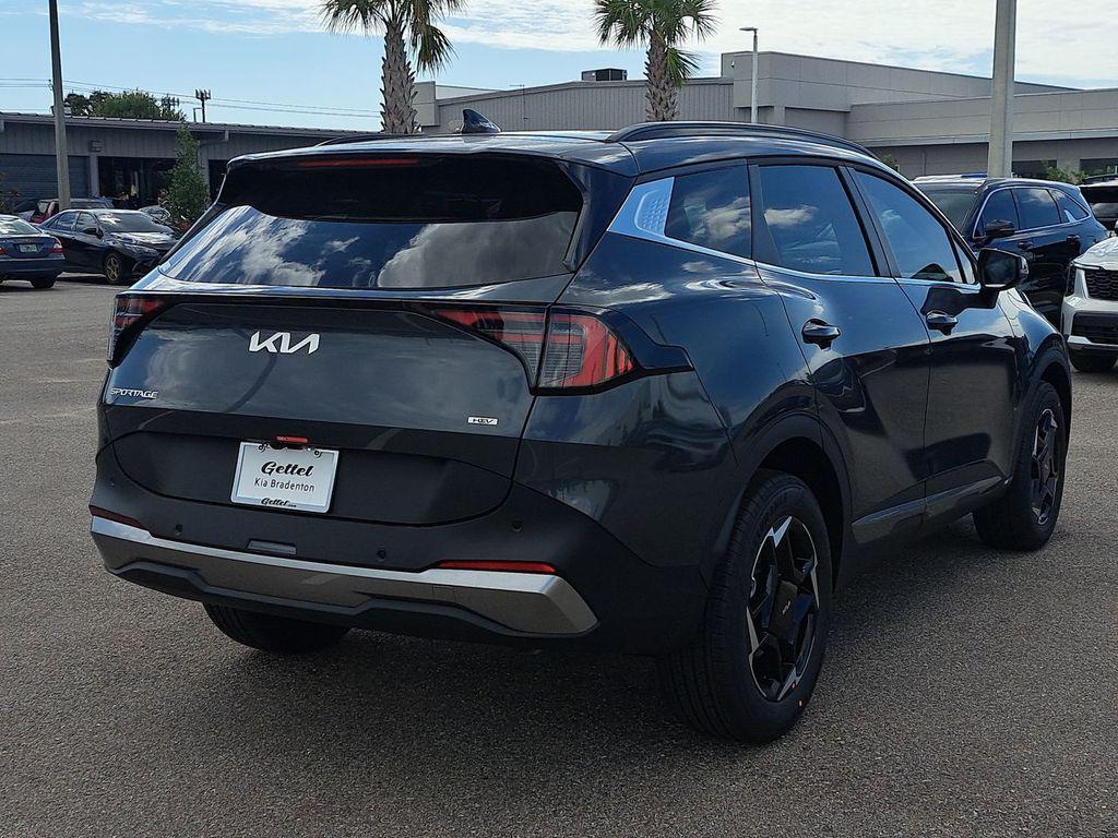 new 2026 Kia Sportage Hybrid car, priced at $33,689