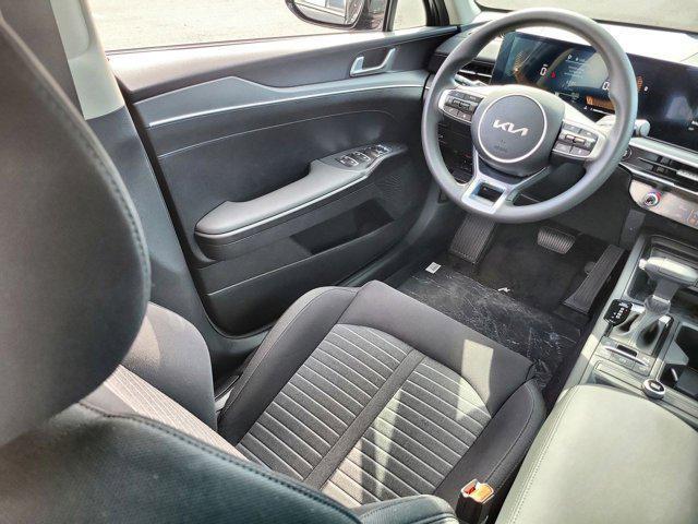 new 2025 Kia K5 car, priced at $25,622