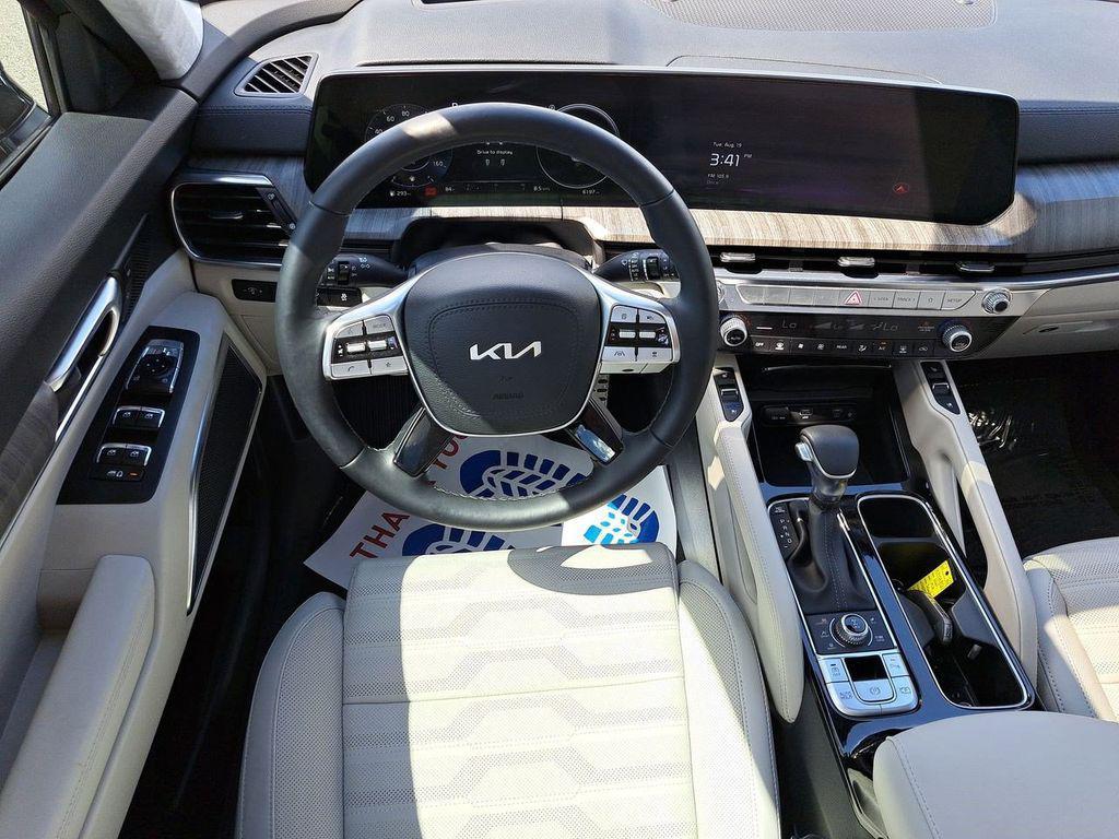 used 2025 Kia Telluride car, priced at $48,955