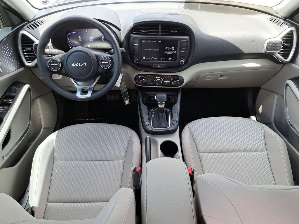 new 2025 Kia Soul car, priced at $20,981