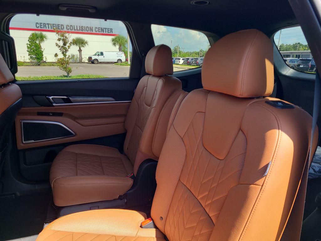 new 2025 Kia Telluride car, priced at $44,891
