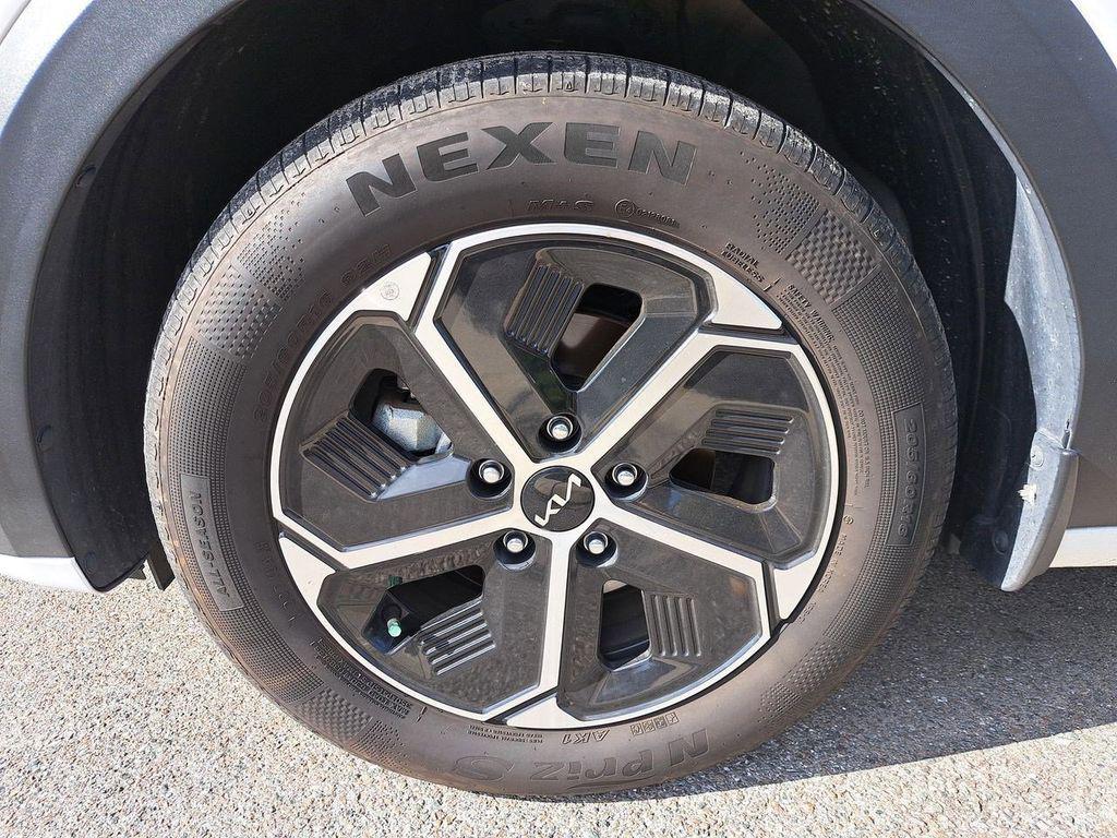 used 2024 Kia Niro car, priced at $23,779