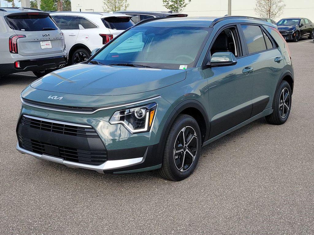 new 2025 Kia Niro car, priced at $26,952