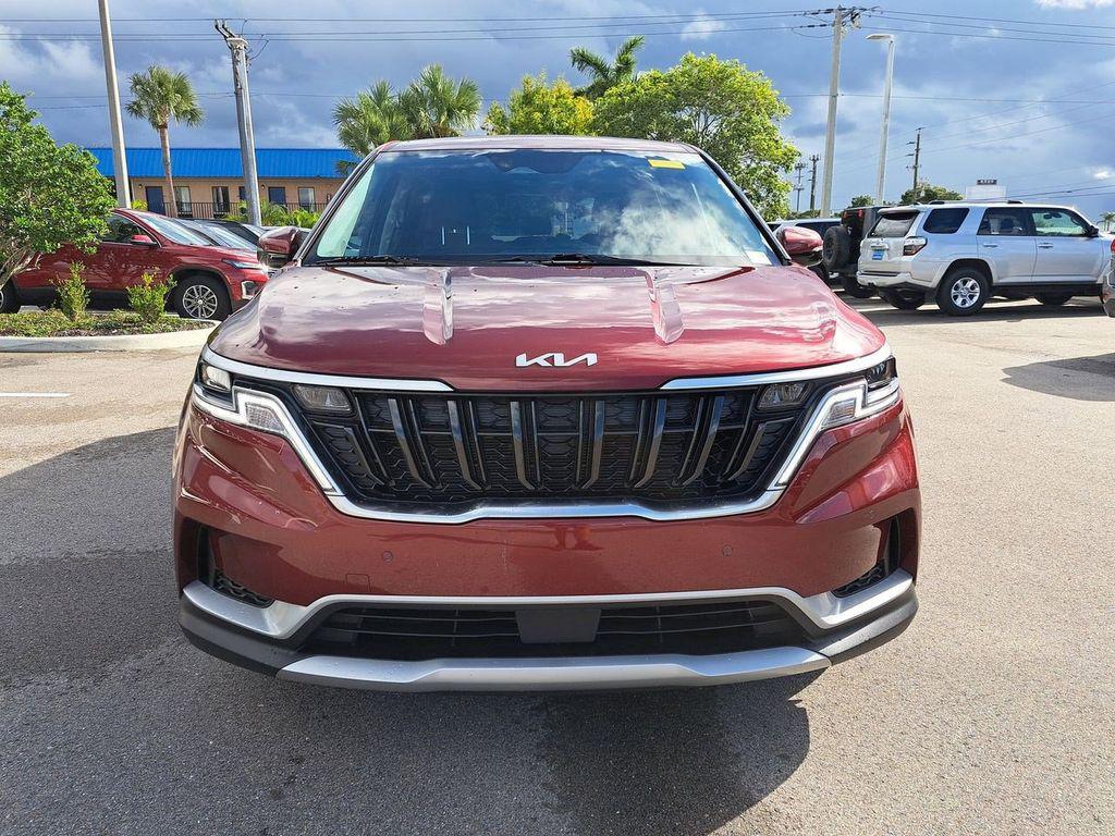 used 2024 Kia Carnival car, priced at $34,935