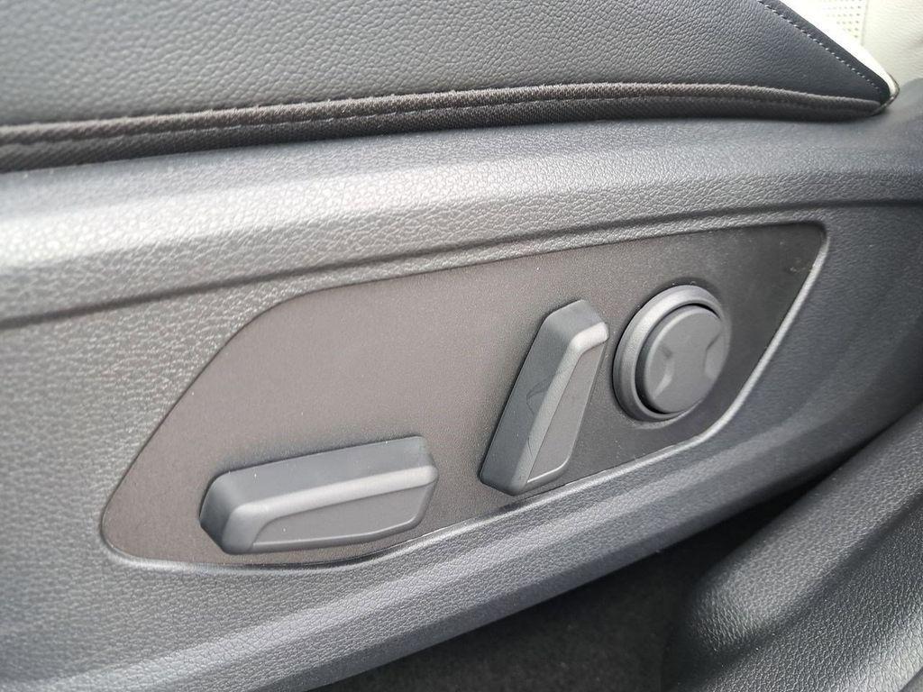 new 2026 Kia Sportage car, priced at $31,015